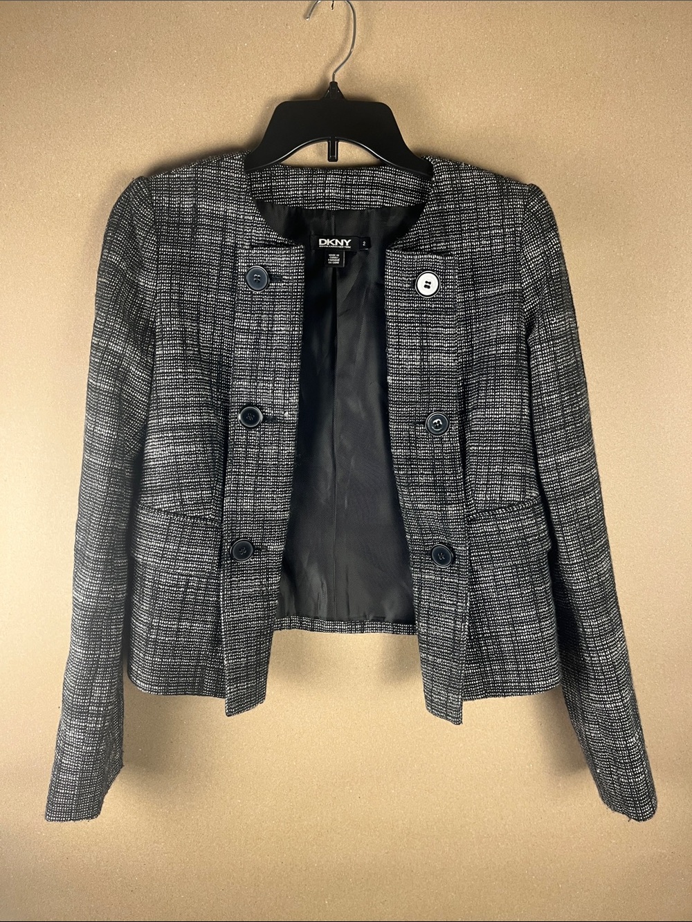 DKNY Donna Karan Twee Cropped Blazer Size 2 Black White Office Chic Quiet Luxury
